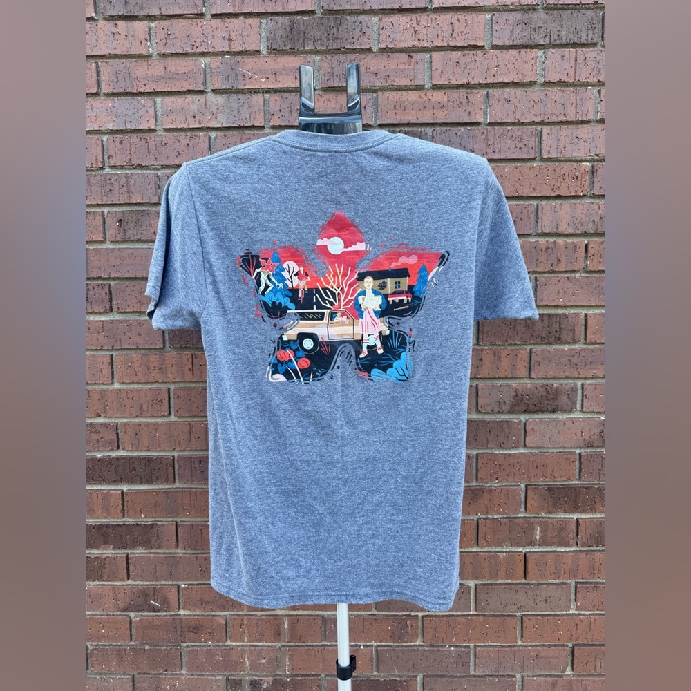 Netflix Stranger Things T Shirt Unisex Size Medium Heathered Grey Hopper Eleven